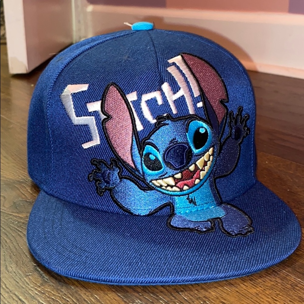 STICH HAT NEW!